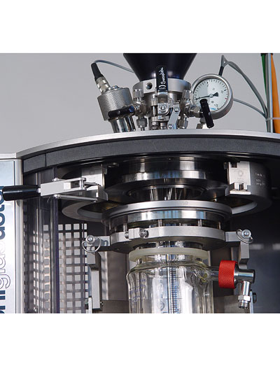 Medium scale pressure reactors_Fast action closure - operation without tools